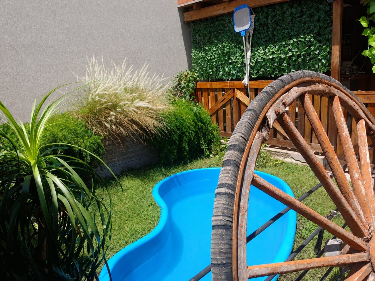 CASA EN VENTA 4 DORMITORIOS EN DORREGO GUAYMALLEN