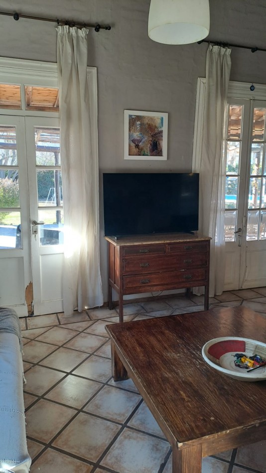 CASA EN VENTA EN EL COMPLEJO LOS LIRIOS GUAYMALLEN