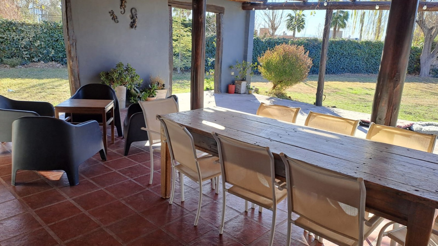 CASA EN VENTA EN EL COMPLEJO LOS LIRIOS GUAYMALLEN