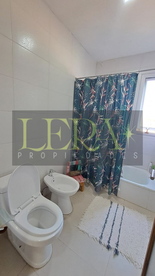 CASA EN VENTA CON 3 DORMITORIOS EN LAS COMPUERTAS LUJAN DE CUYO