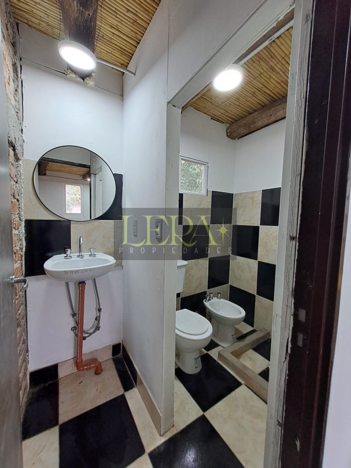 CASA EN ALQUILER DE 1 DORMITORIO EN EL SALTO.